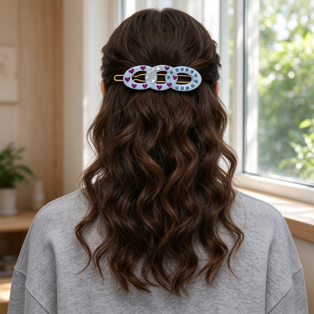 Light Blue Interlinked Oval Heart Rhinestone Hair Clip